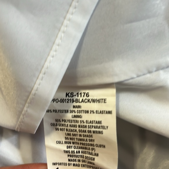 New with tags Kookai geometric pattern flat skirt - Picture 7 of 7